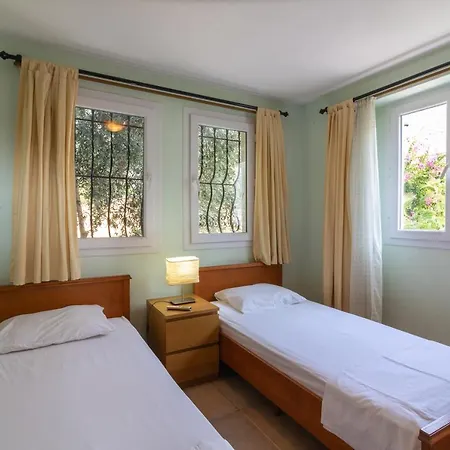 Korsan No.16 아파트호텔 *