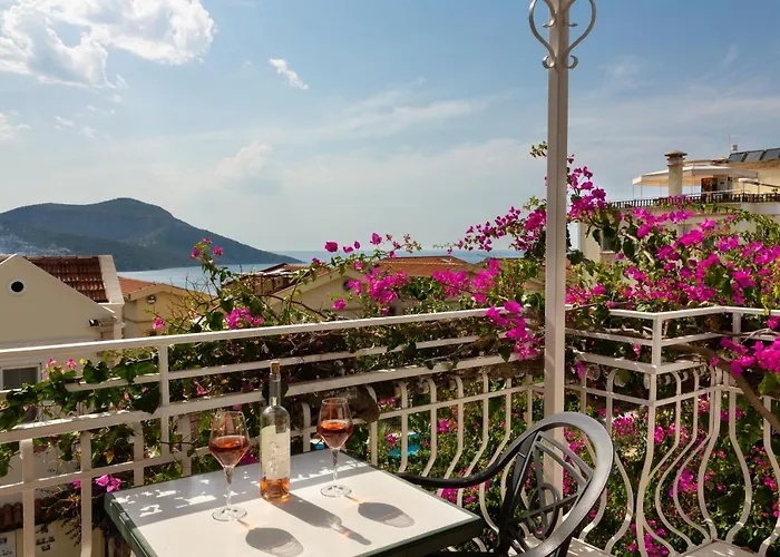 Korsan No.16 Kaş