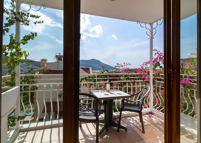 Korsan No.16 * Kaş